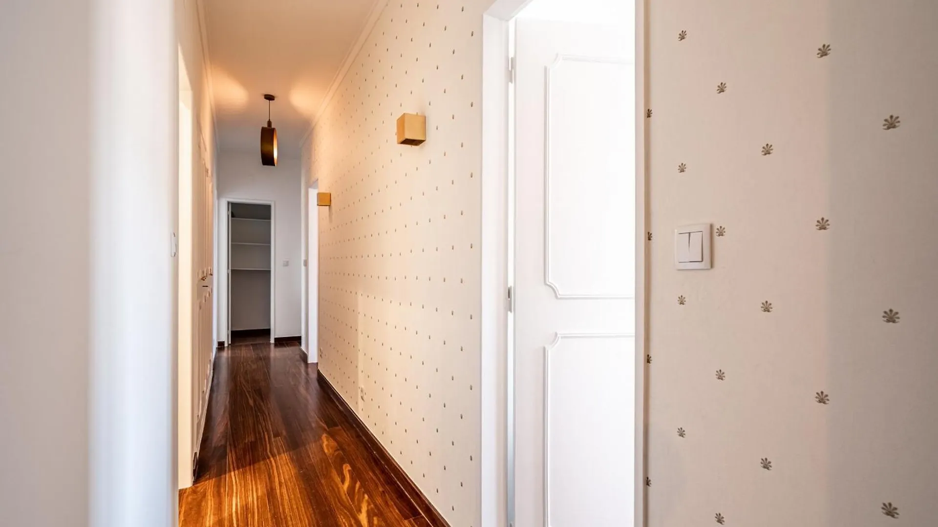 Apartment Akicity Ameixoeira Light Lisbon